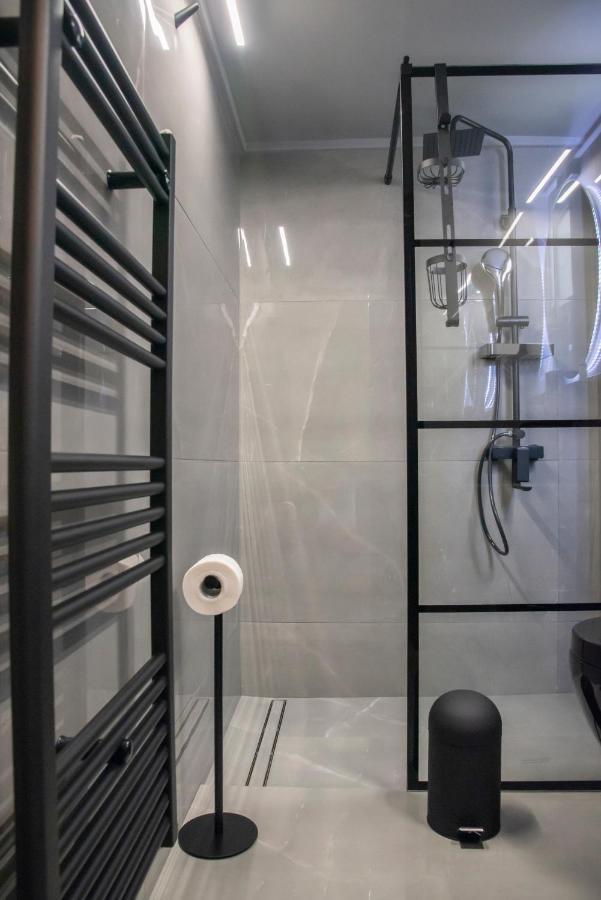 Luxury Premium Suite In Chalkís 外观 照片